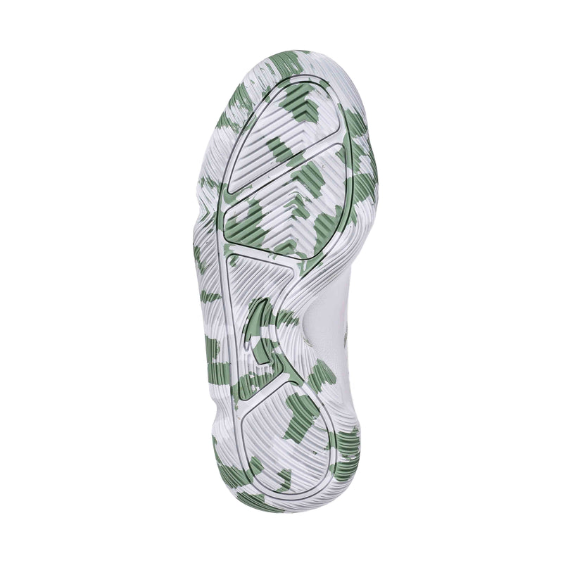 BASKETBALL SHOES