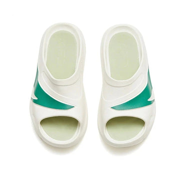 BEACH SLIPPERS
