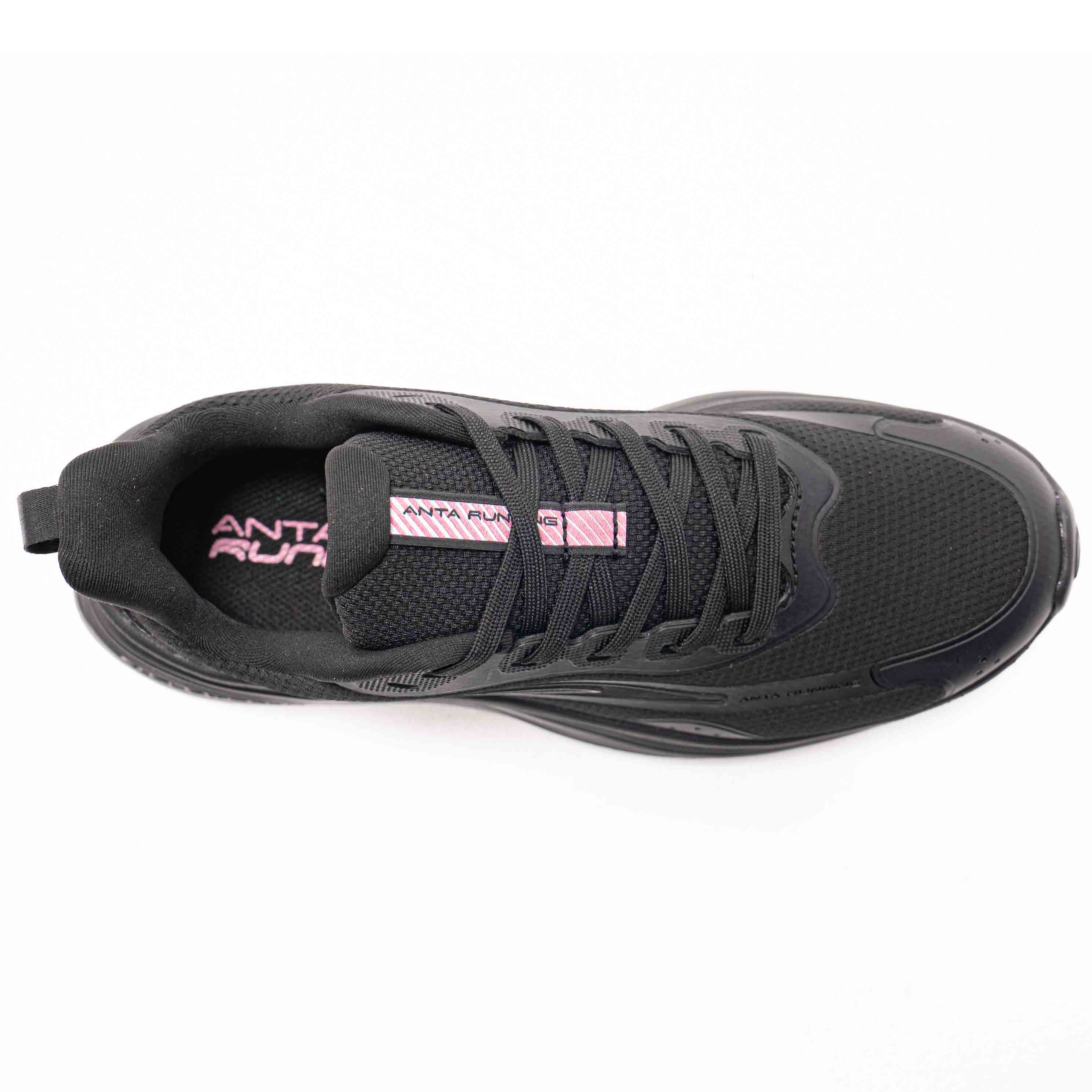 RUNNING SHOES