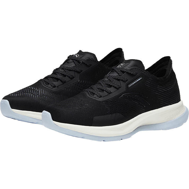 RUNNING SHOES