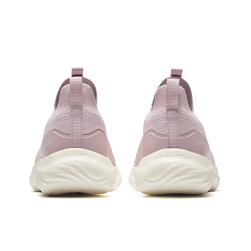 CROSS-TRAINING SHOES