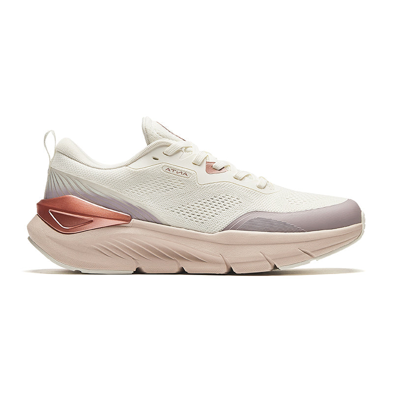 CROSS-TRAINING SHOES