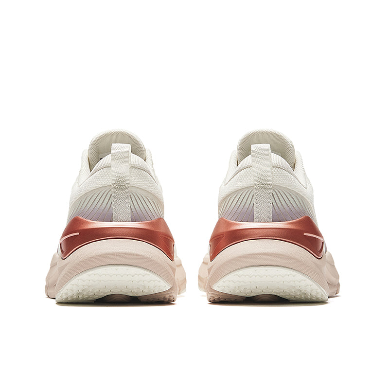 CROSS-TRAINING SHOES