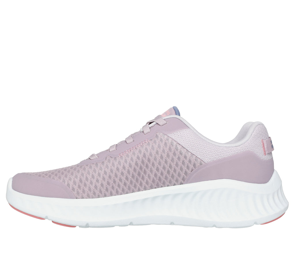 GO WALK NOW - NIKKIE