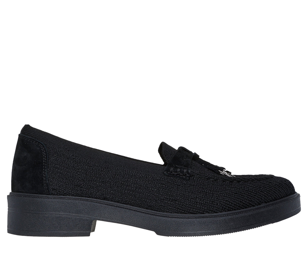 CLEO TAYLOR - ALLURING ADVENTURE