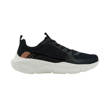 CROSS-TRAINING SHOES