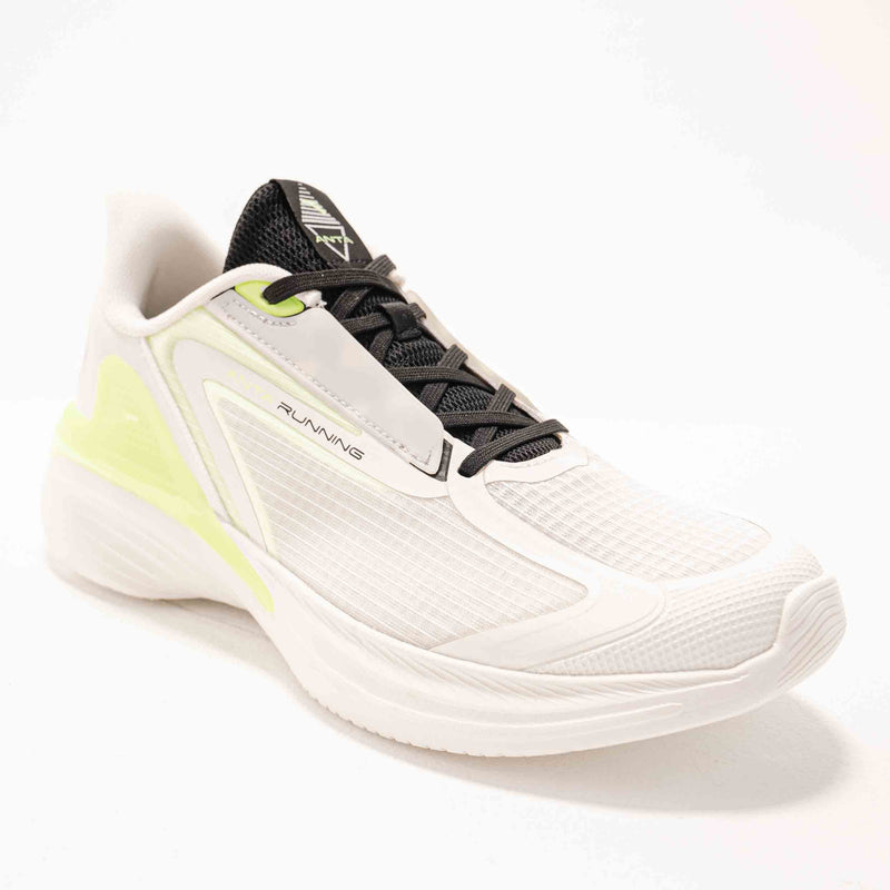 RUNNING SHOES
