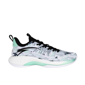 BASKETBALL SHOES