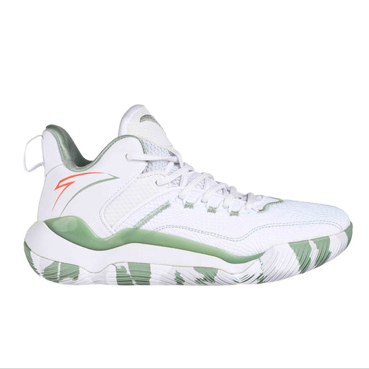 BASKETBALL SHOES