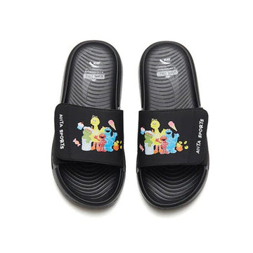 BEACH SLIPPERS