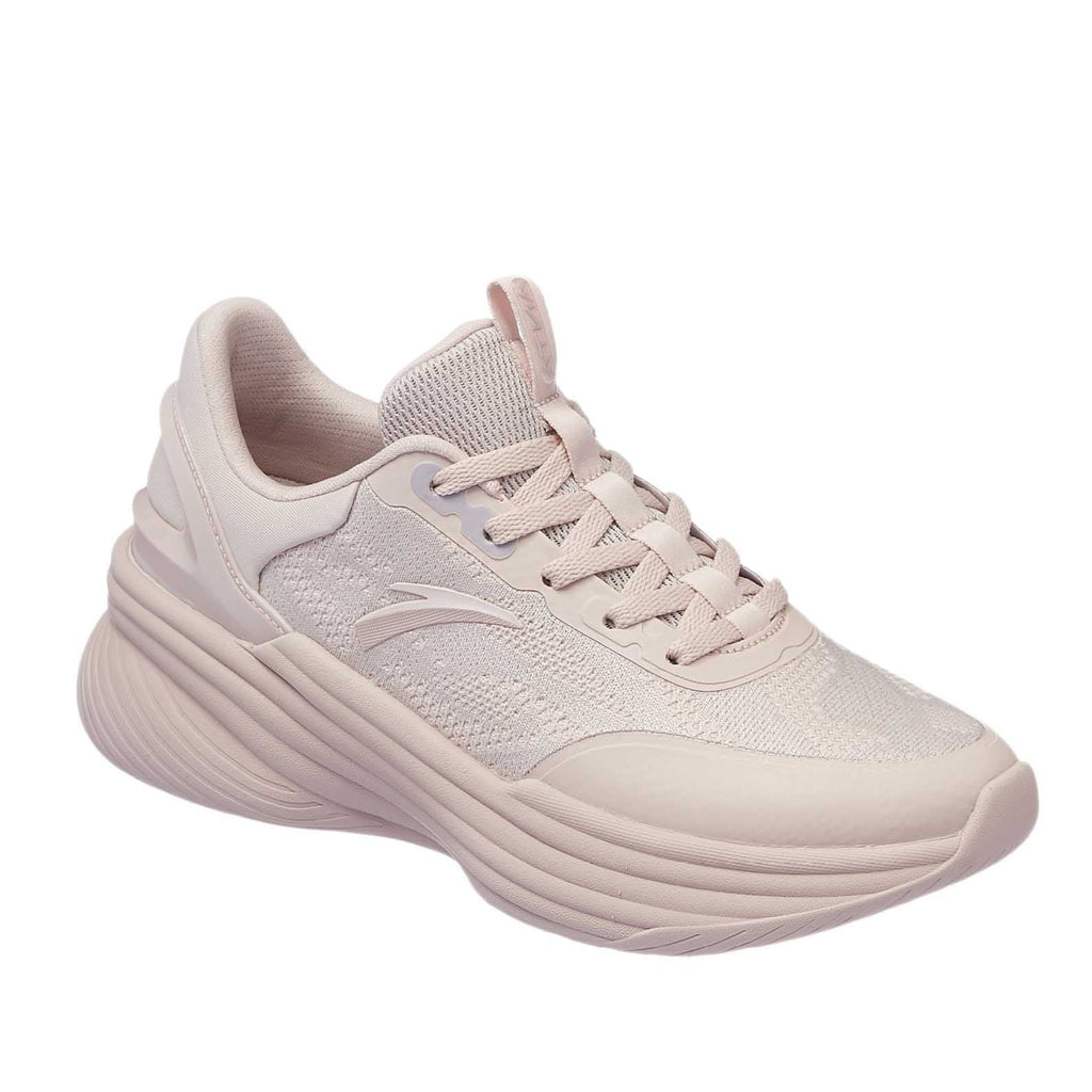 CROSS-TRAINING SHOES