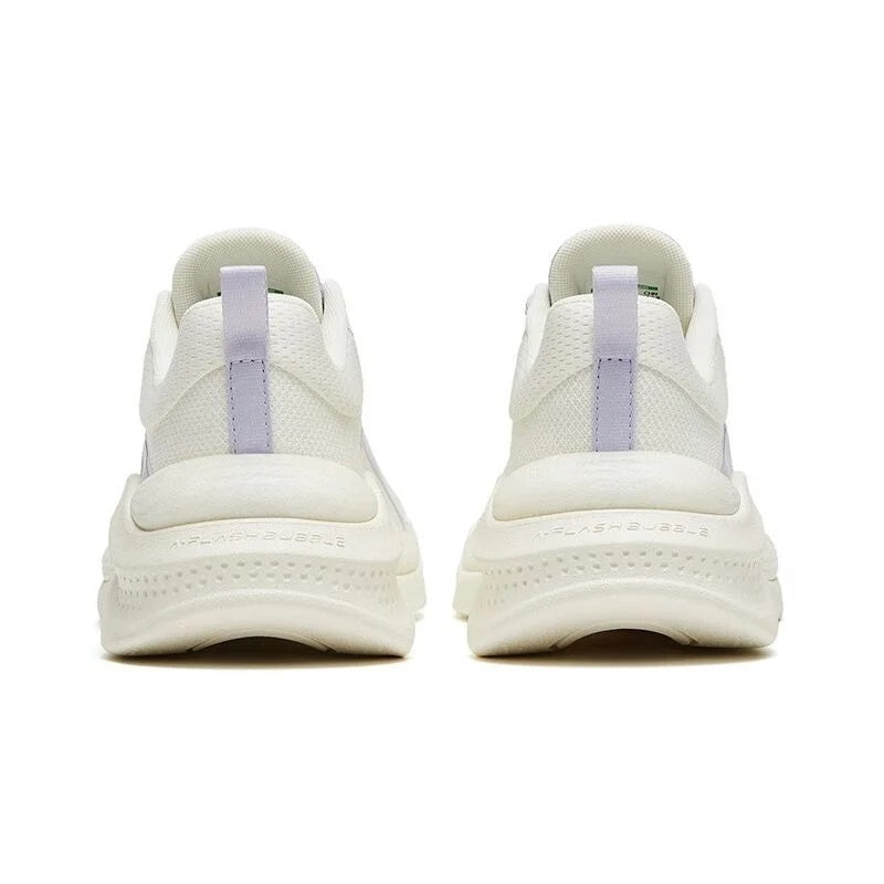 CROSS-TRAINING SHOES