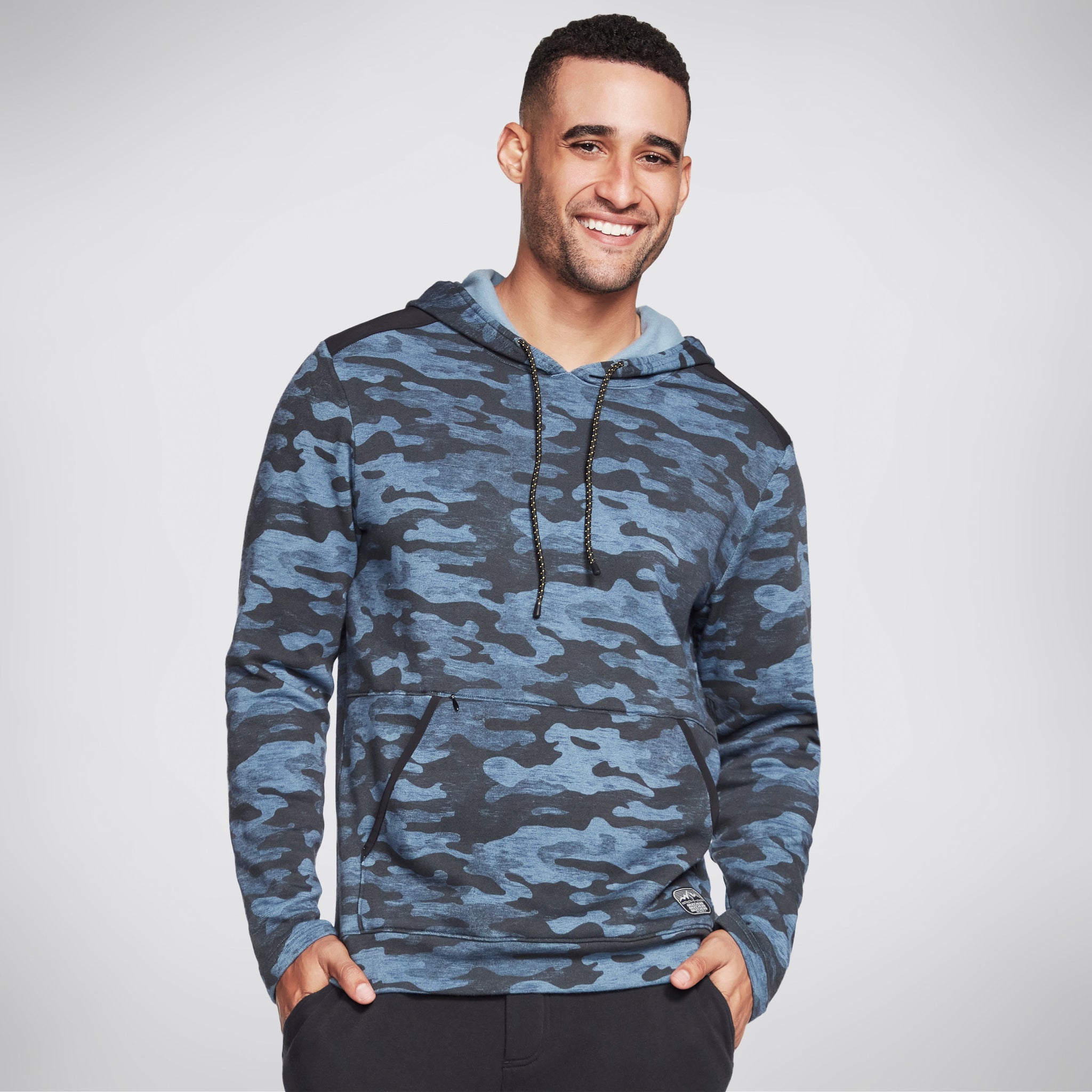 CAMO UTILITY HOODIE